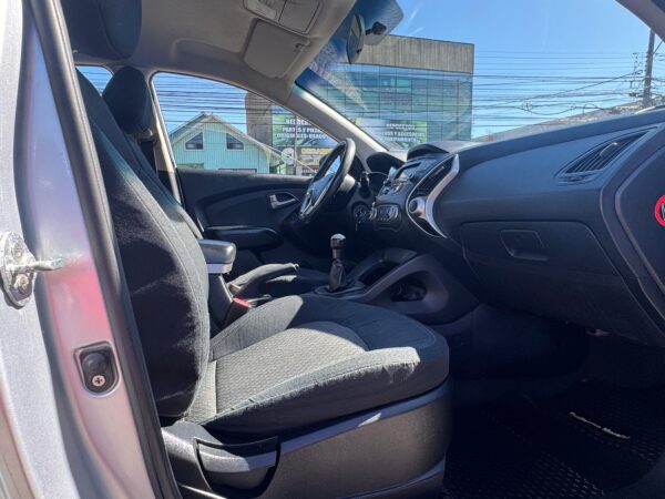 2012 Hyundai TUCSON GL 2.0 - Imagen 10