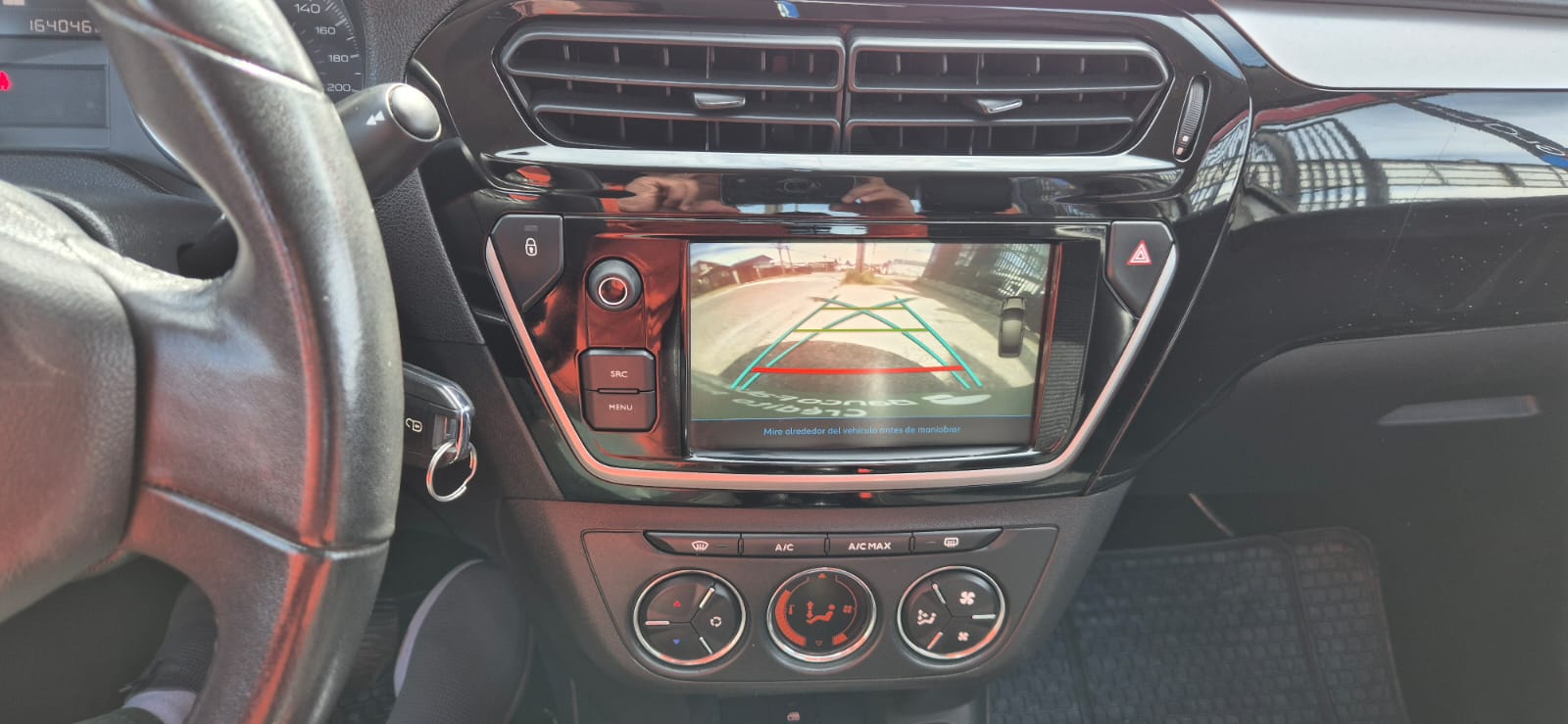 2017 Peugeot 301 ALLURE HDI 1.6 - Imagen 9