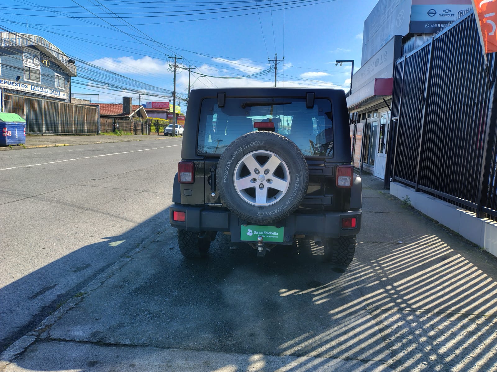 2013 Jeep BENCINAWRANGLER UNLTD SPORT 4X4 3.6 AUT - Imagen 2