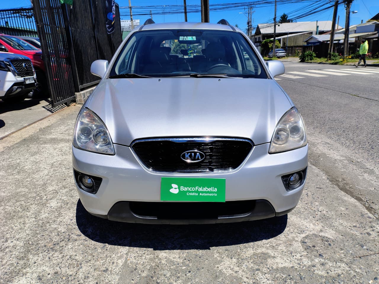 2011 KIA CARENS LX 2.0 - Imagen 12