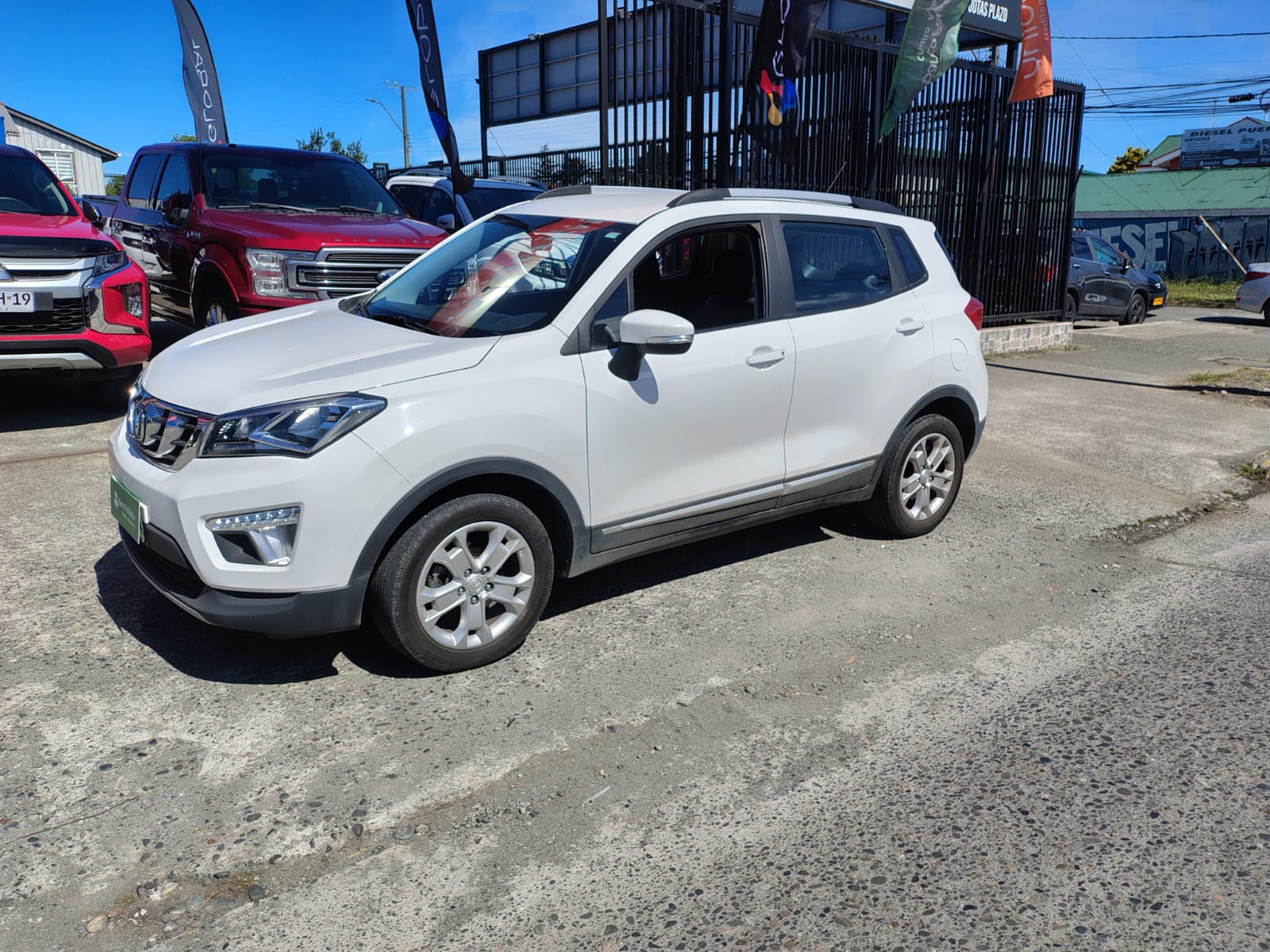 2023 Changan CS15 HATCH BACK 1.5 - Imagen 3