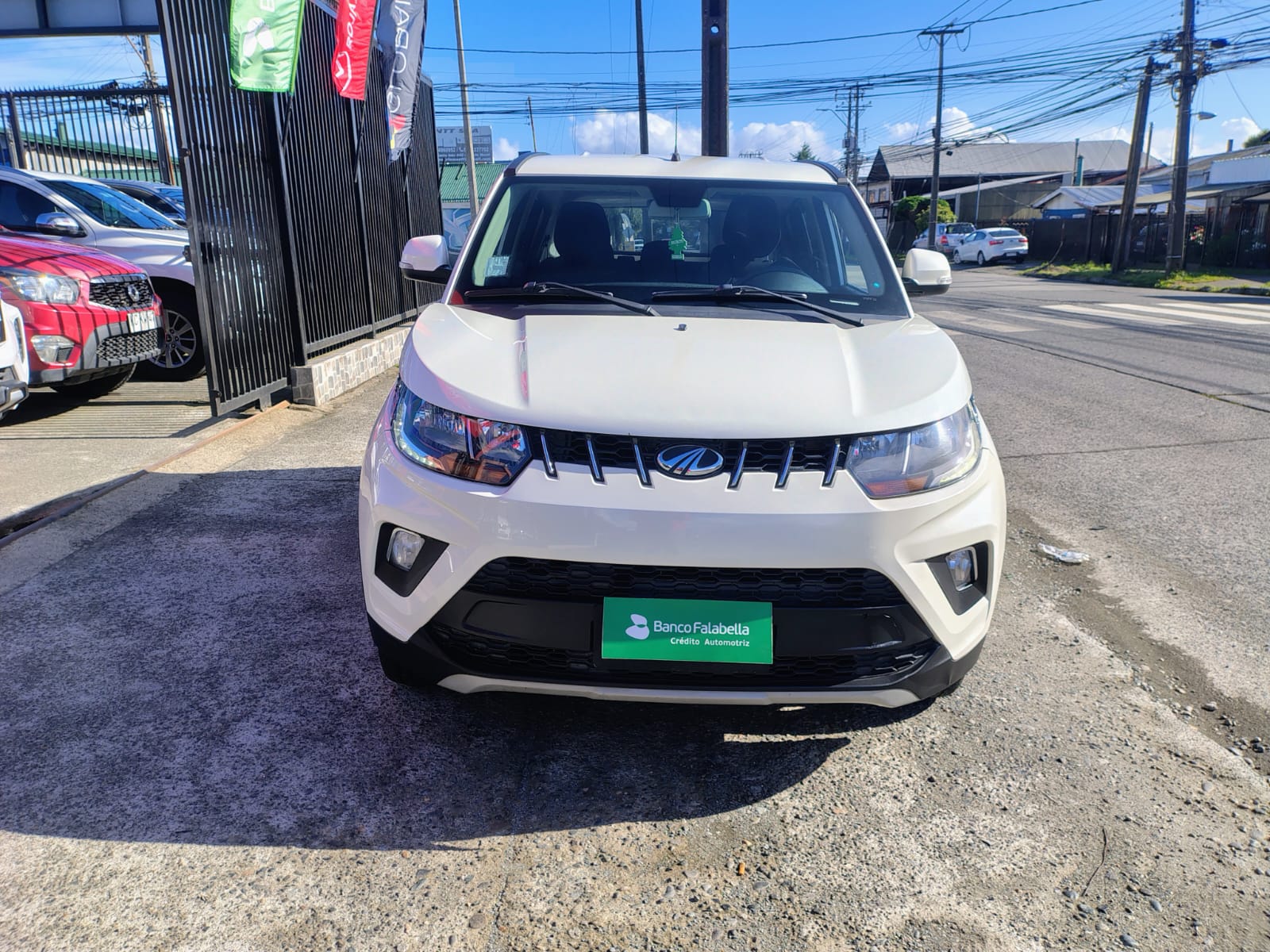 2021 Mahindra KUV100 HB 1.2 - Imagen 3