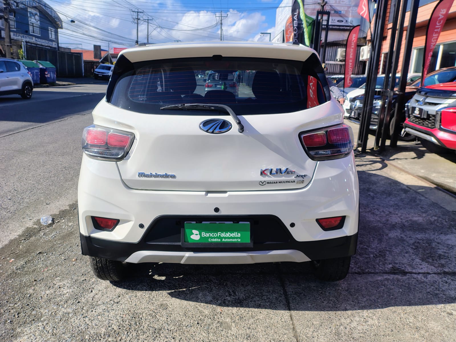 2021 Mahindra KUV100 HB 1.2 - Imagen 10
