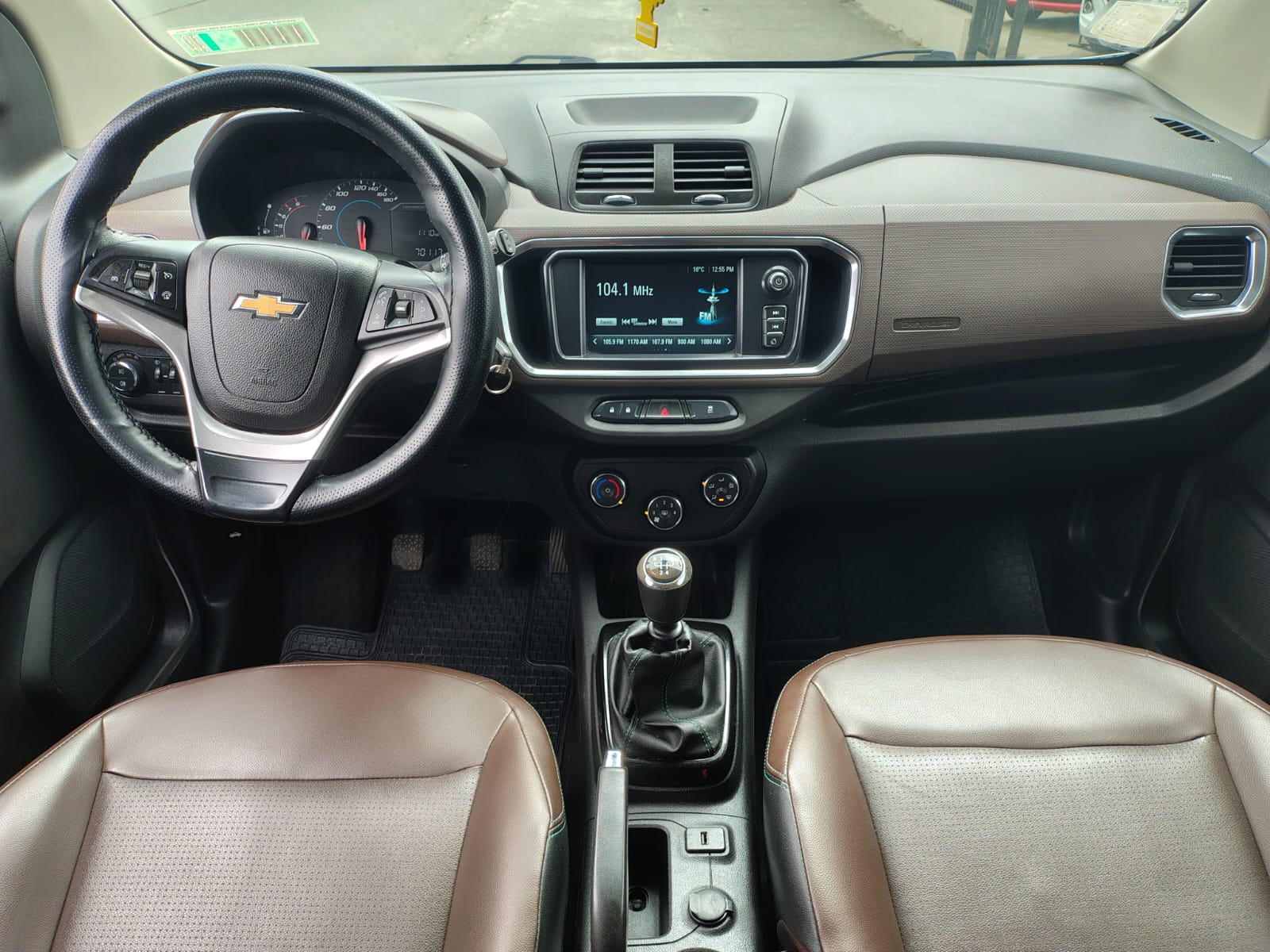 2022 Chevrolet SPIN 1.8 - Imagen 4