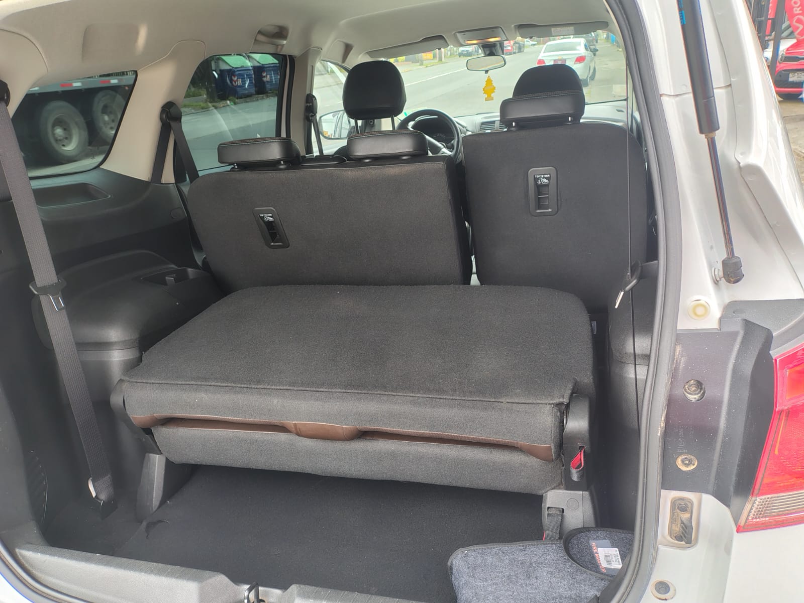 2022 Chevrolet SPIN 1.8 - Imagen 6