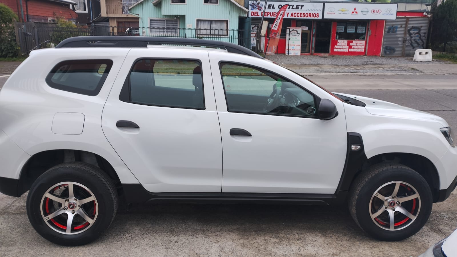 2021 Renault DUSTER II LIFE 1.6 - Imagen 3