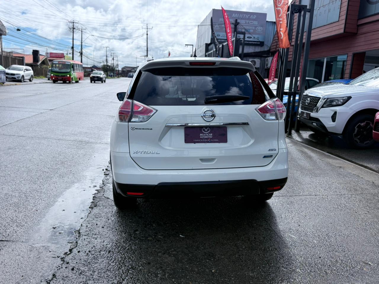 2017 Nissan XTRAIL 4X4 AUT - Imagen 10