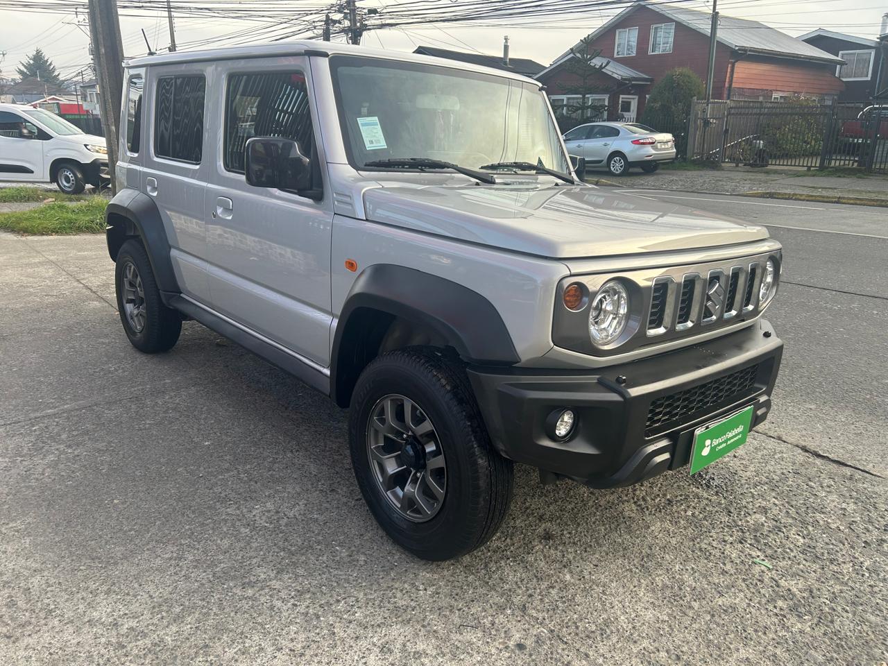 2025 Suzuki JIMNY 4WD 1.5 AUTOMATICO - Imagen 12