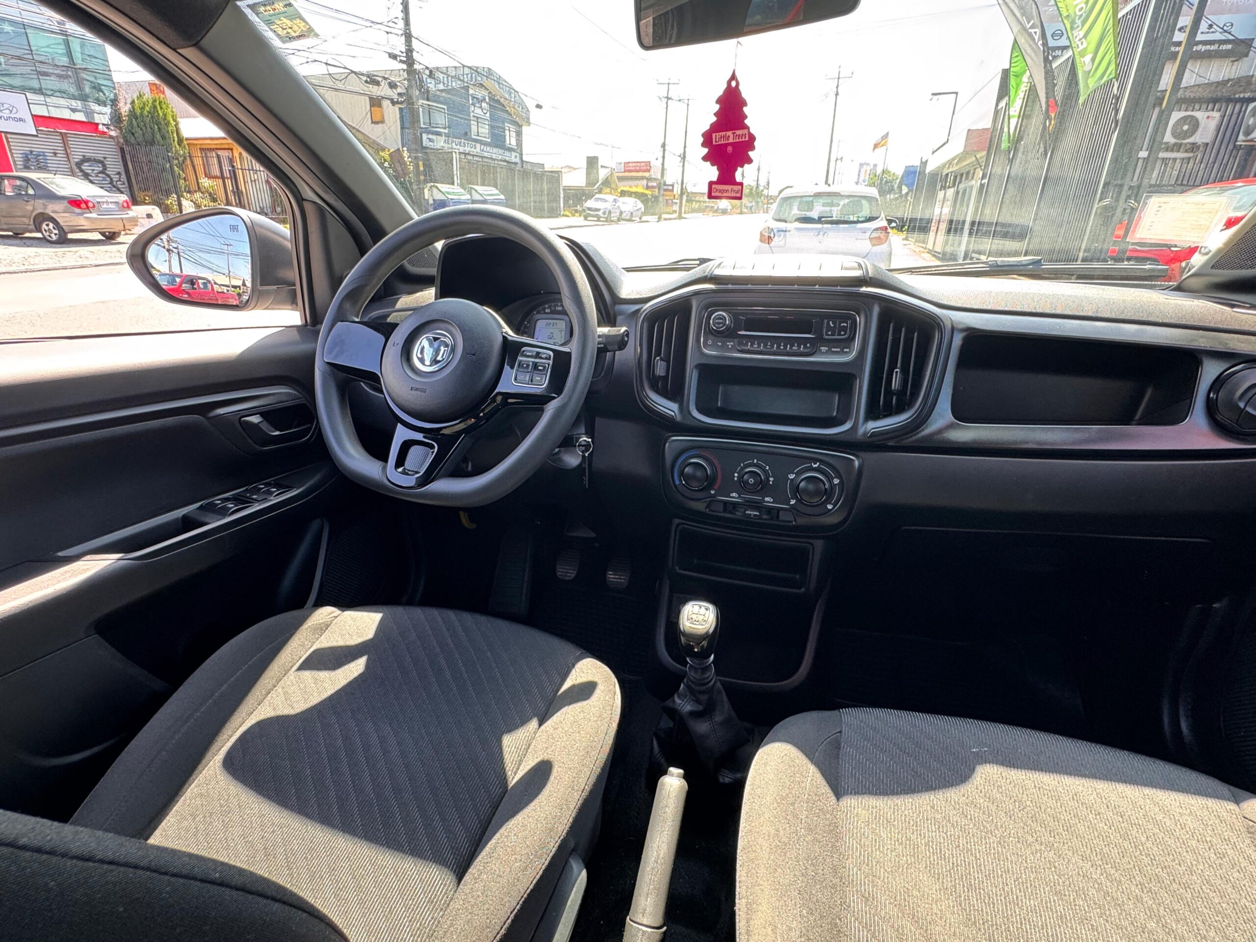 2022 Ram BENCINA 700 SLT CD 1.4 - Imagen 18