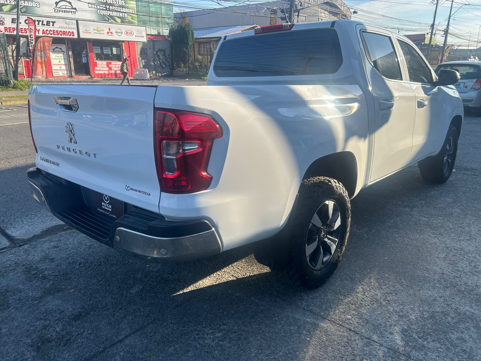 2023 Peugeot LANDTREK 1.9 DIESEL - Imagen 8