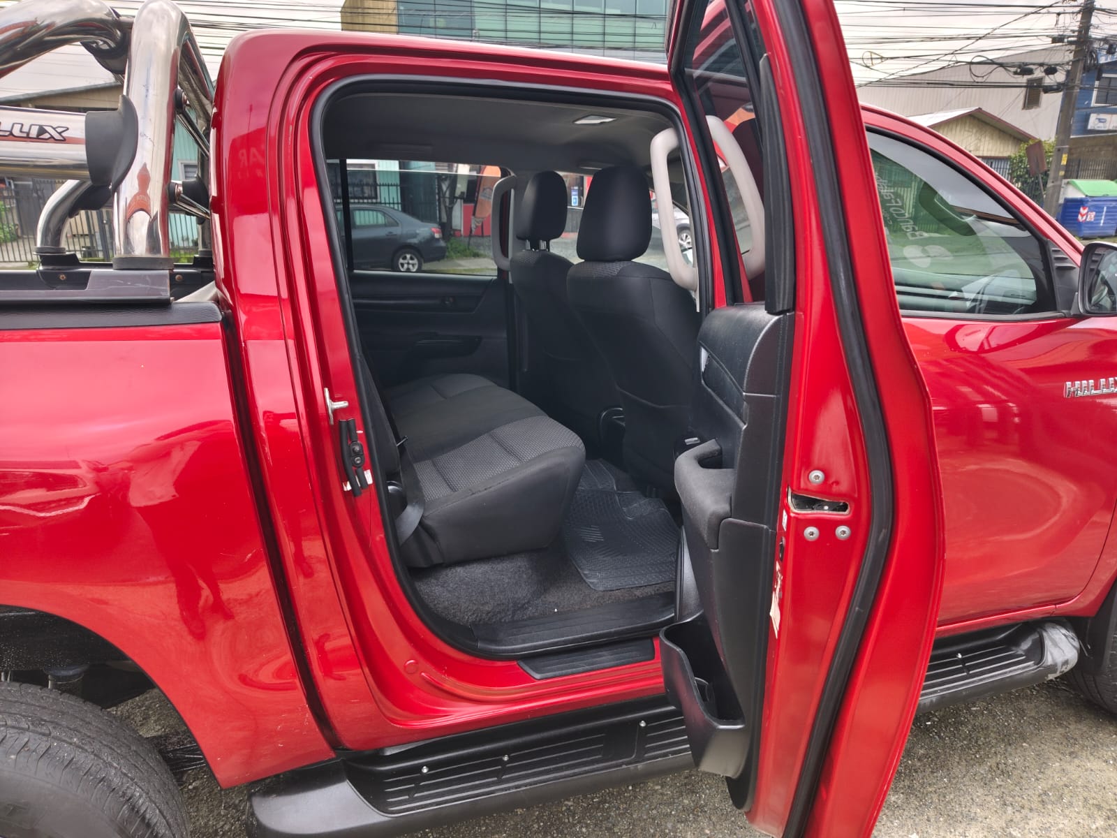2022 Toyota DIESEL HILUX D CAB DX 4X4 2.4 - Imagen 4
