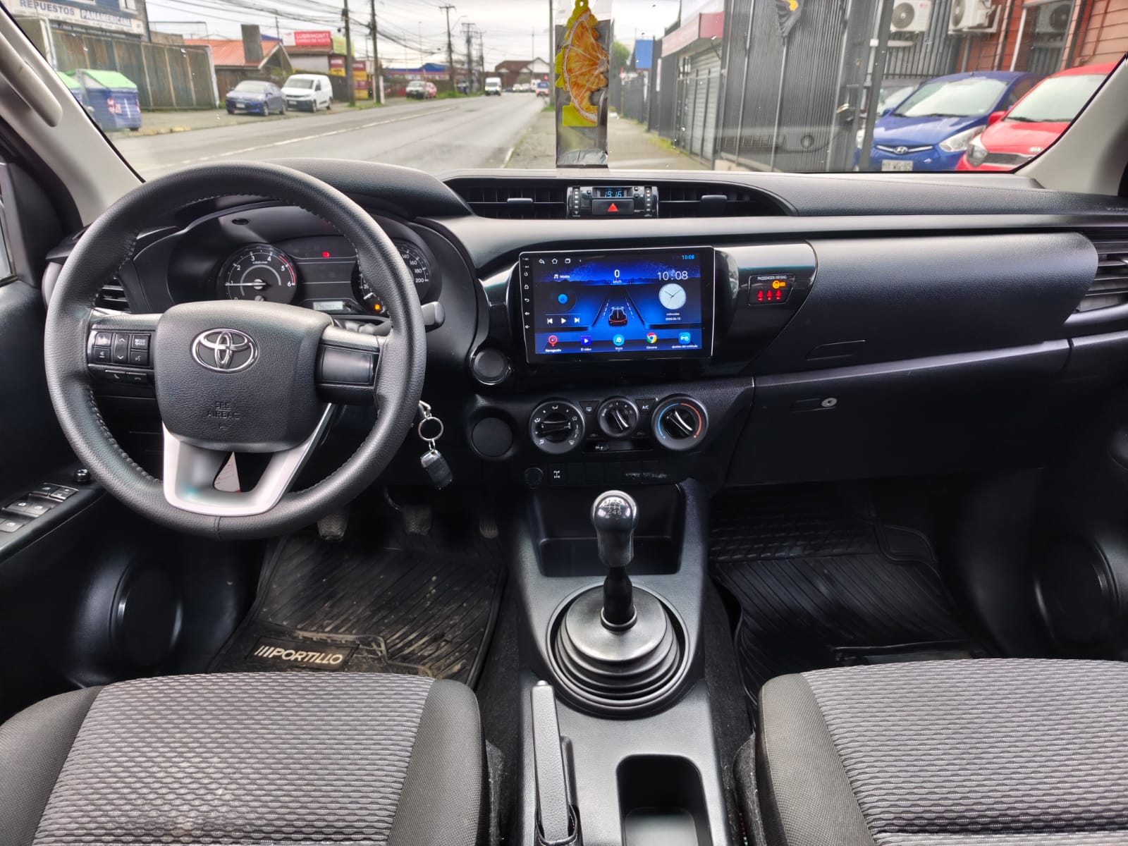 2017 Toyota DIESEL HILUX D CAB TDI DX 2.4 - Imagen 4