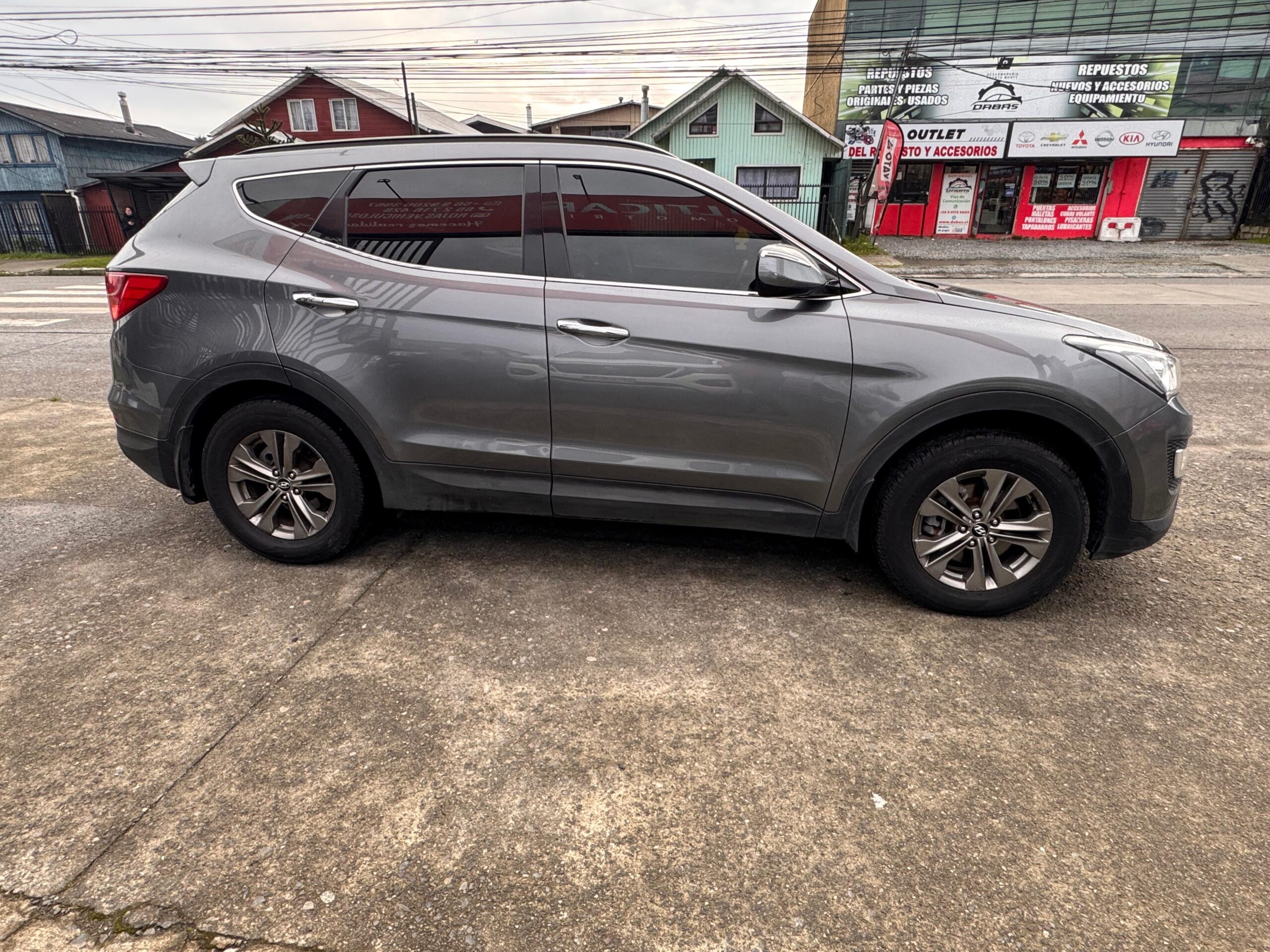 2014 Hyundai DIESEL SANTA FE GLS 2.2 - Imagen 2