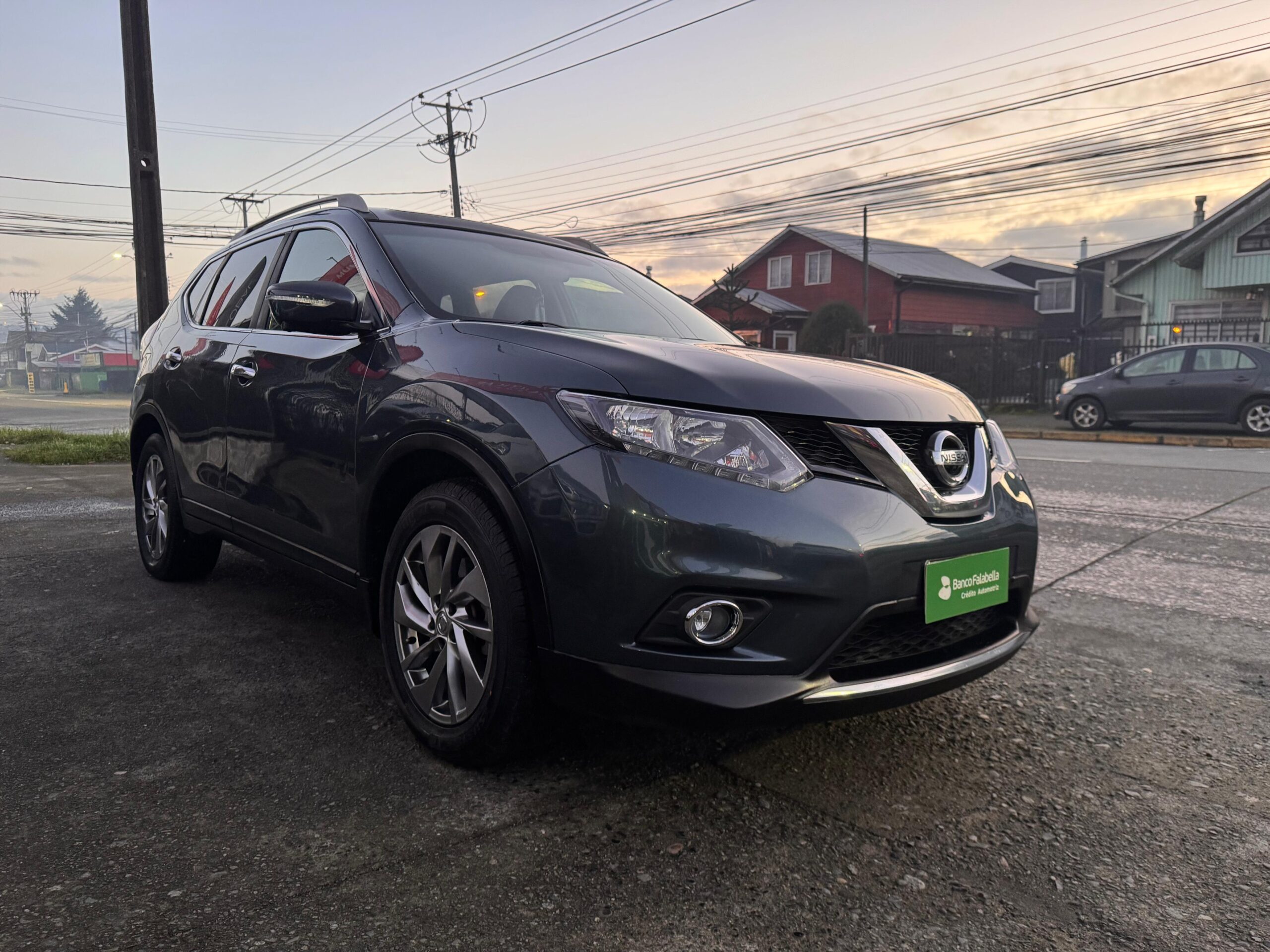 2016 Nissan X TRAIL 2.5 AUT BENCINA - Imagen 4