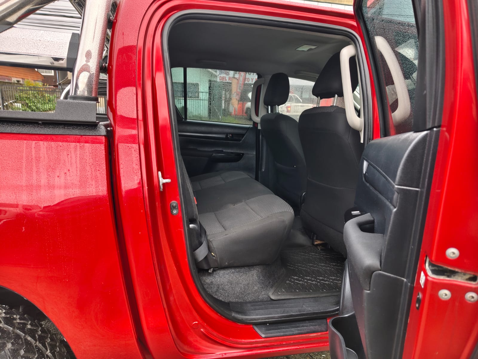 2022 Toyota DIESEL HILUX DOBLE CABINA 2.4 - Imagen 6