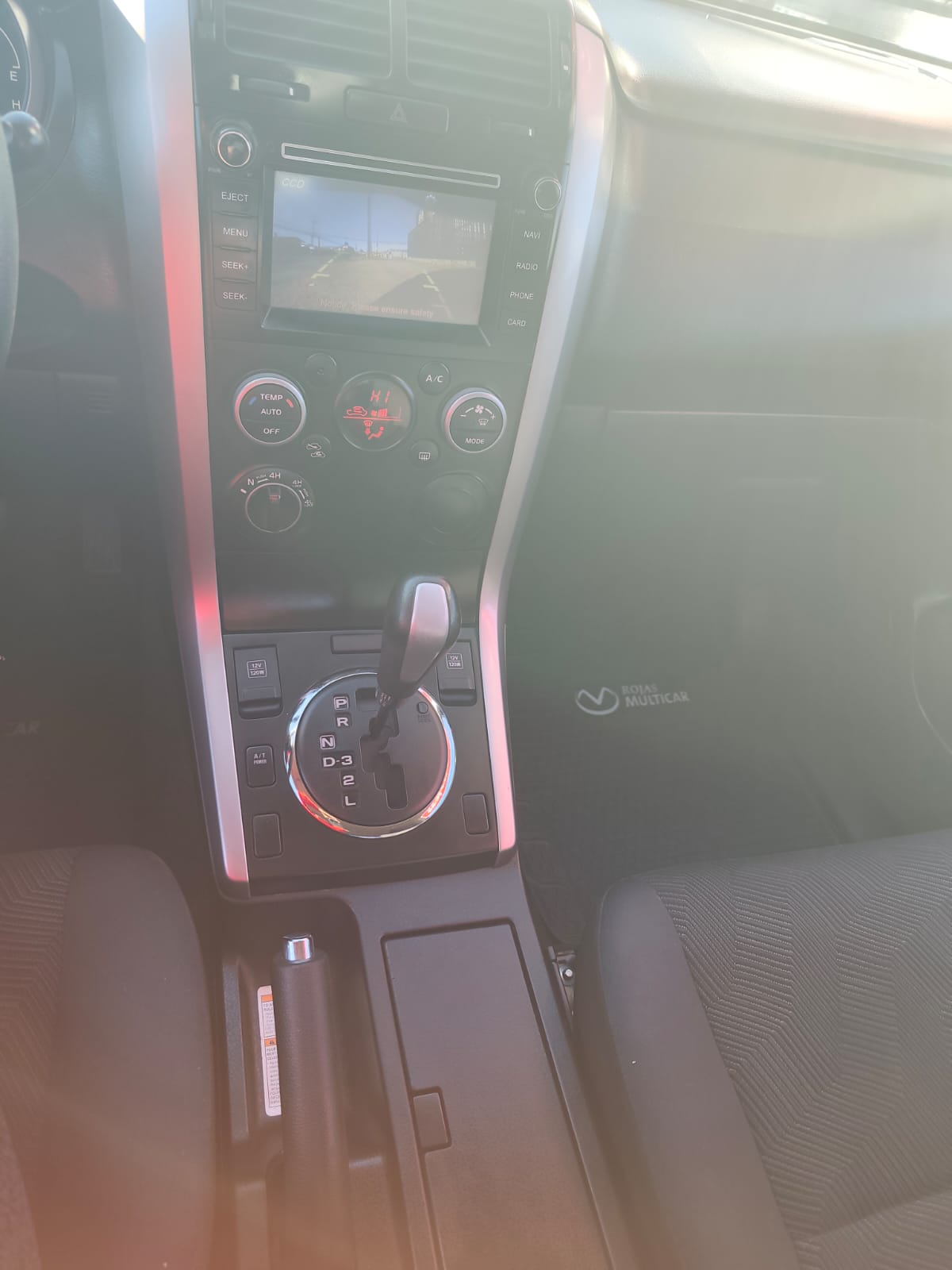 2016 Suzuki BENCINA GRAND VITARA GLX 4X4 2.4 AUT - Imagen 7