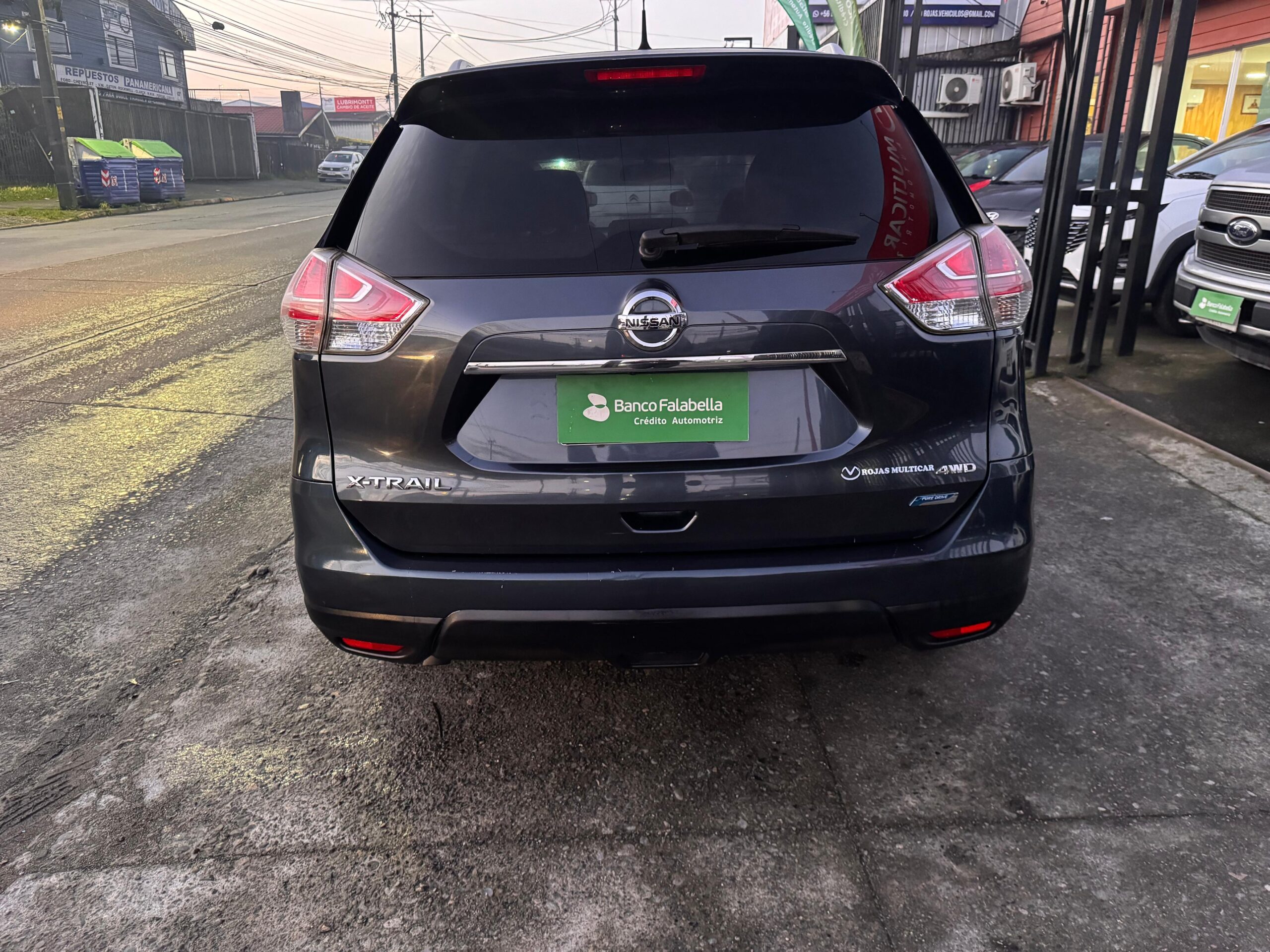 2016 Nissan X TRAIL 2.5 AUT BENCINA - Imagen 8