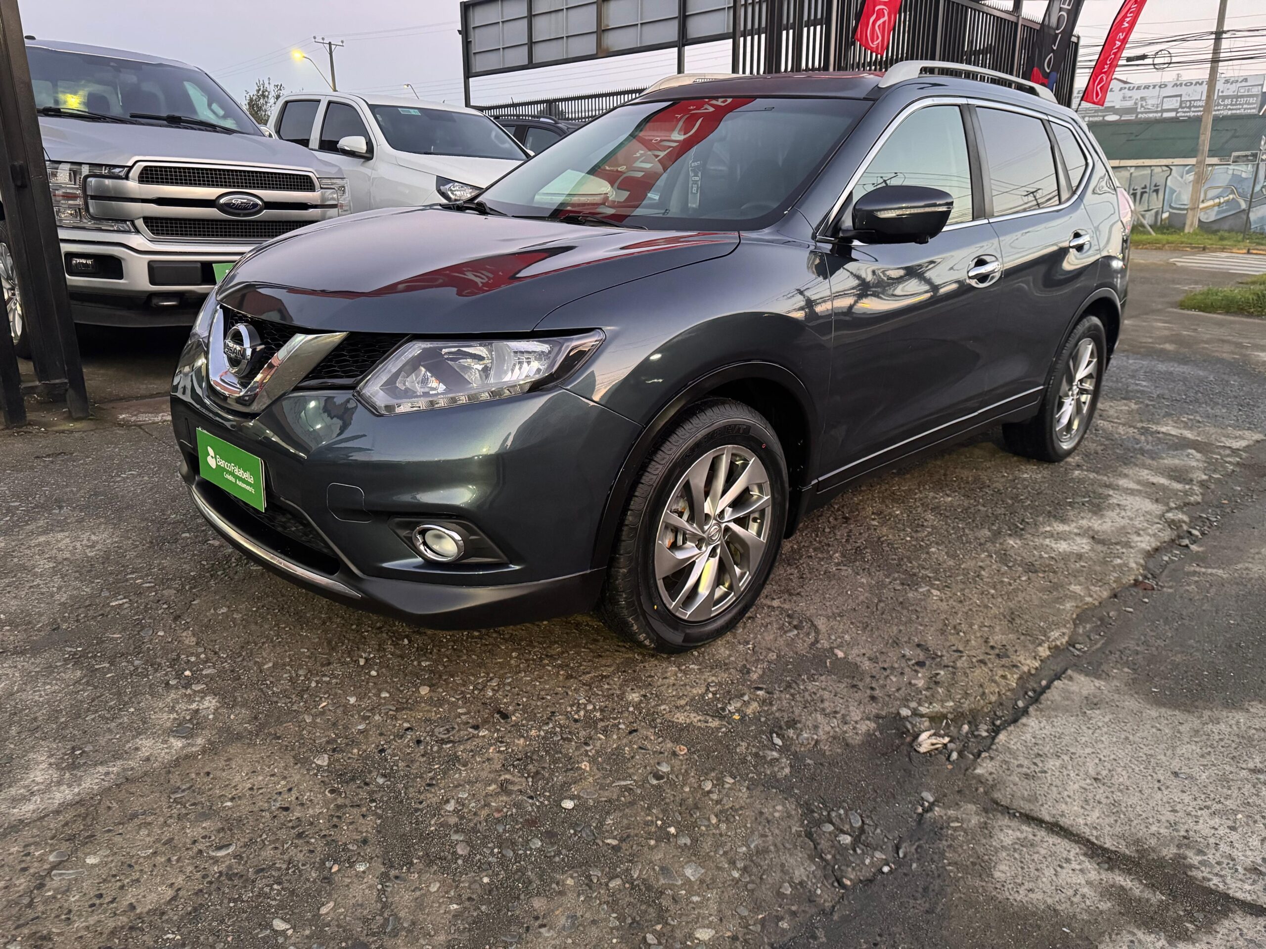 2016 Nissan X TRAIL 2.5 AUT BENCINA - Imagen 9