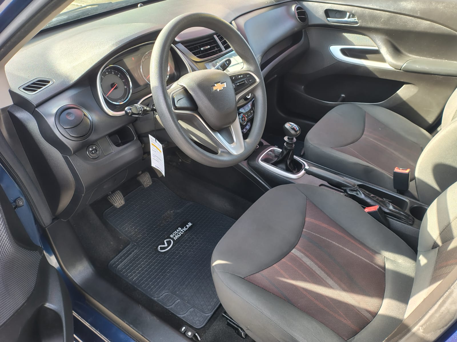 2022 Chevrolet sail 1.5, BENCINA - Imagen 13