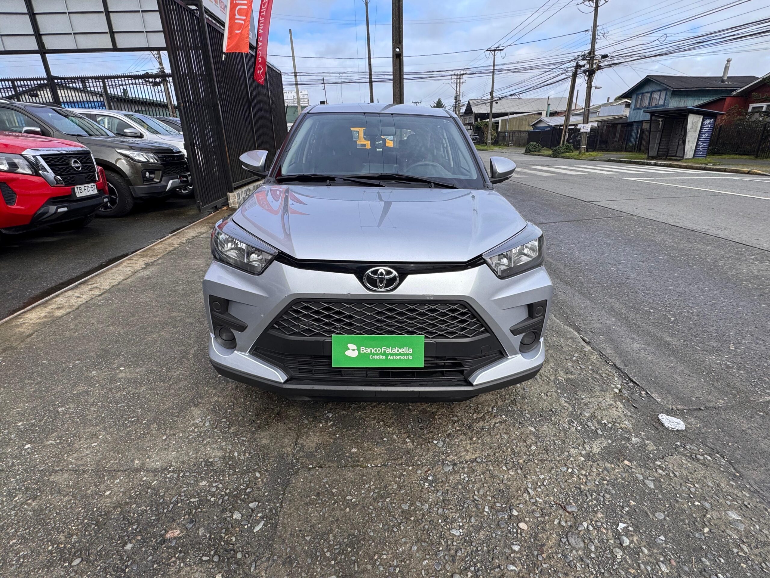2025 Toyota RAIZE 4X2 1.2 BENCINA - Imagen 3