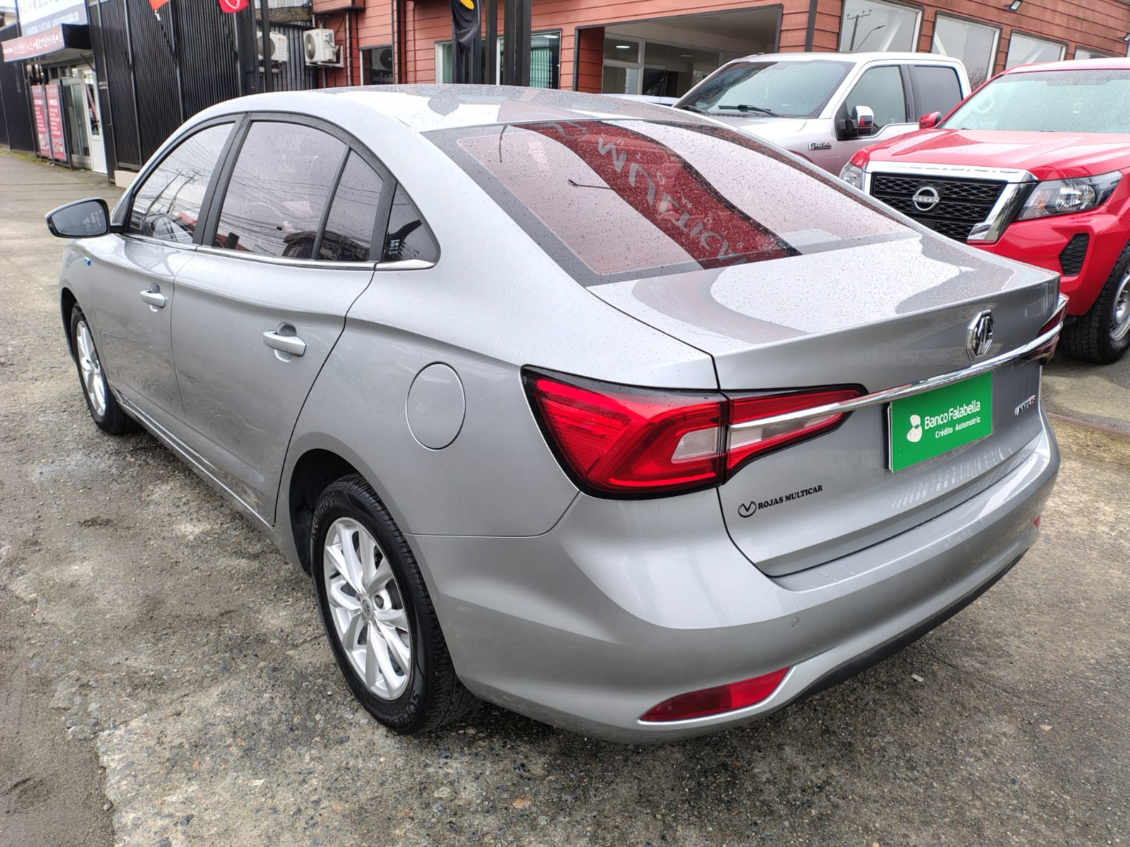 2025 MG 5 1.5L MT BENCINA - Imagen 4