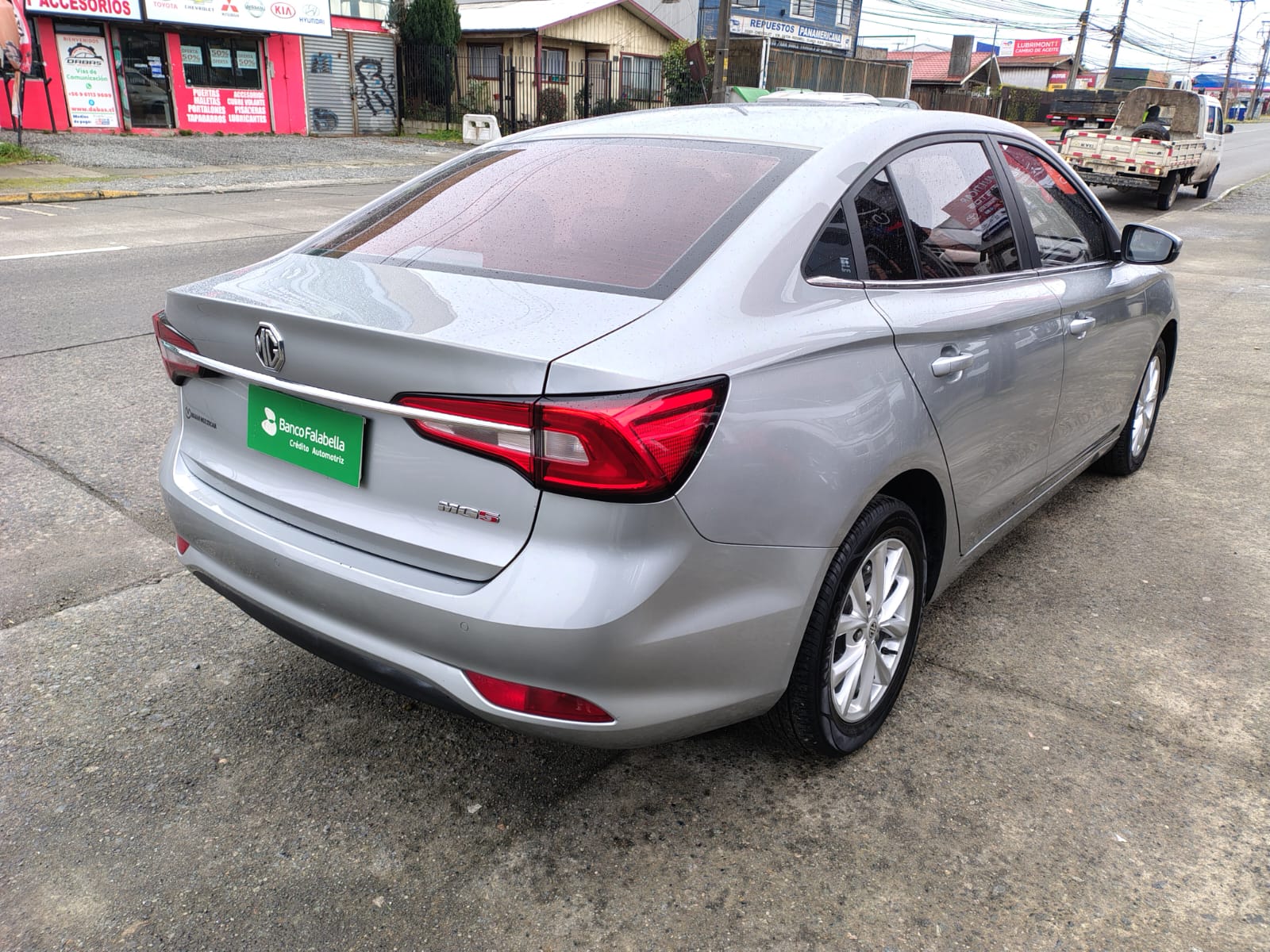 2025 MG 5 1.5L MT BENCINA - Imagen 5