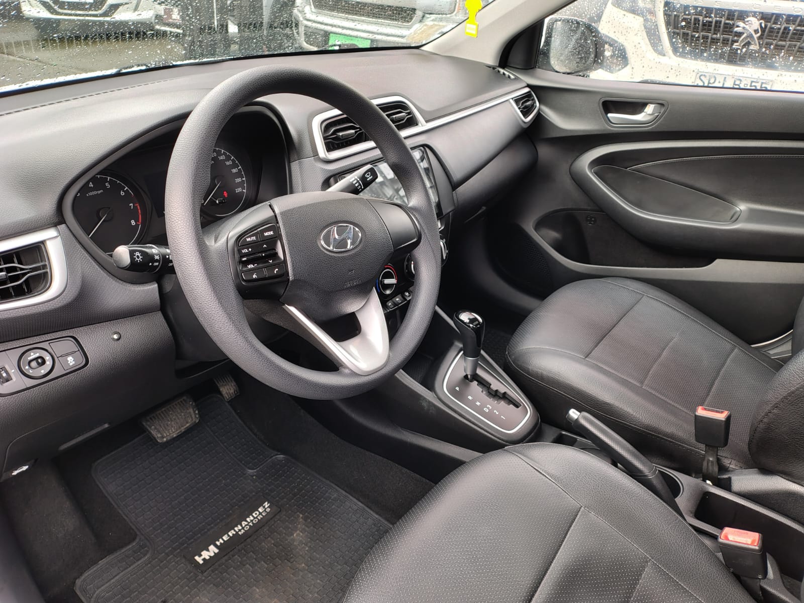 2022 Hyundai BENCINA VERNA CB 1.4 AUT - Imagen 4