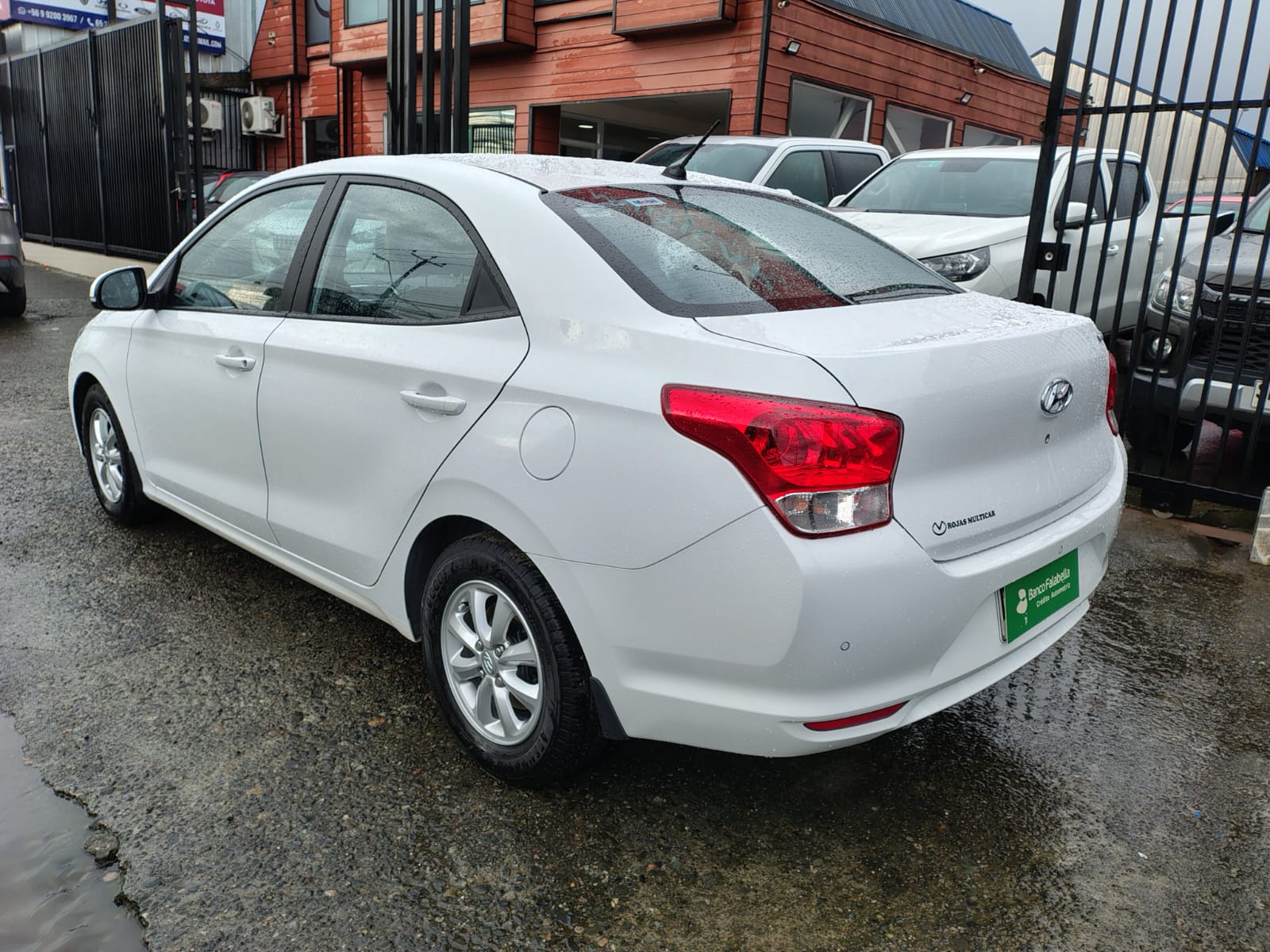 2022 Hyundai BENCINA VERNA CB 1.4 AUT - Imagen 7