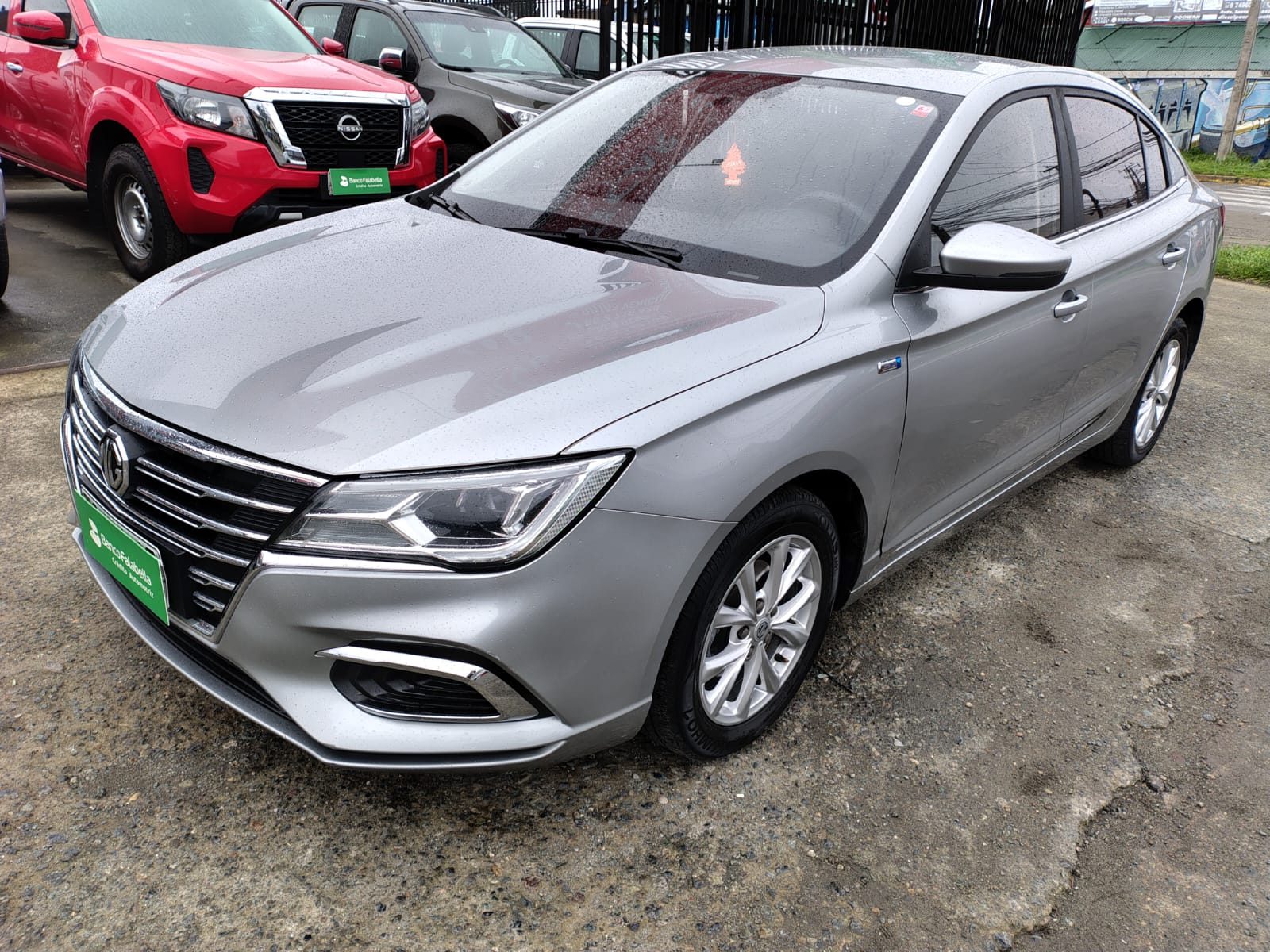 2025 MG 5 1.5L MT BENCINA - Imagen 10