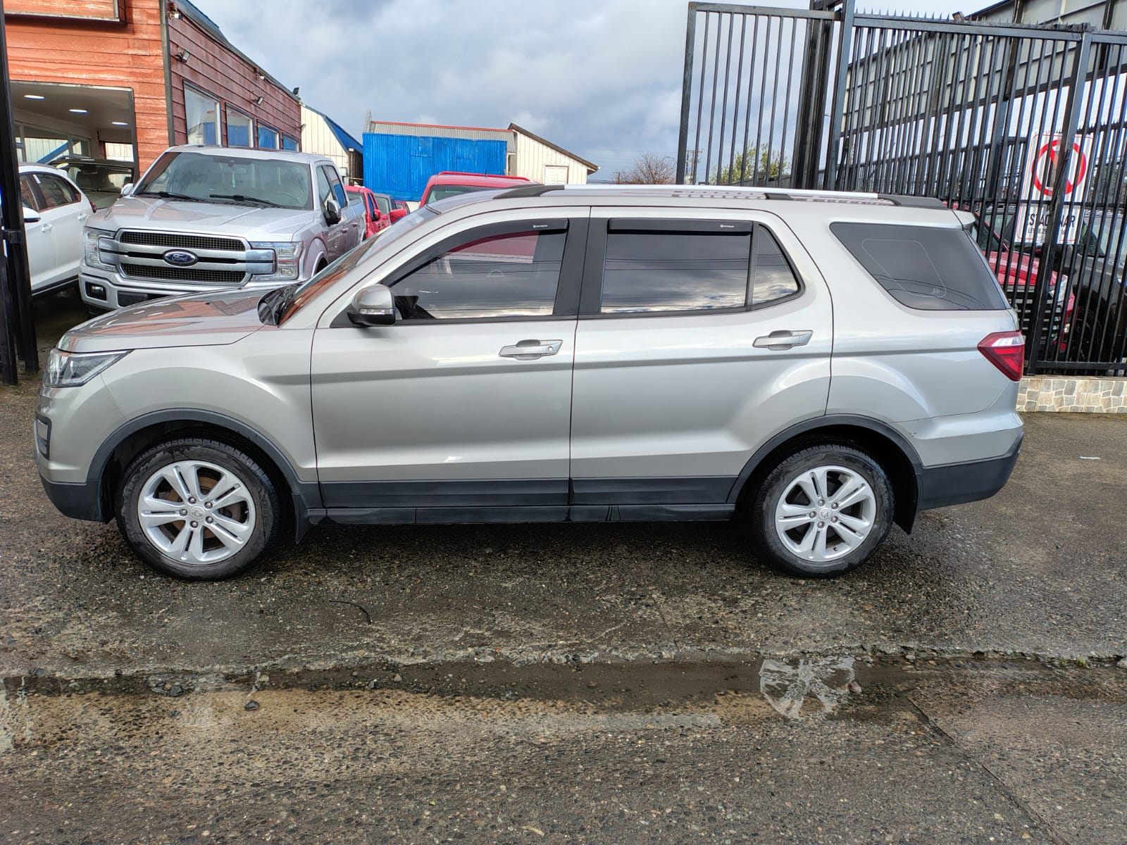 2022 Changan CX70 1.6, BENCINA - Imagen 3