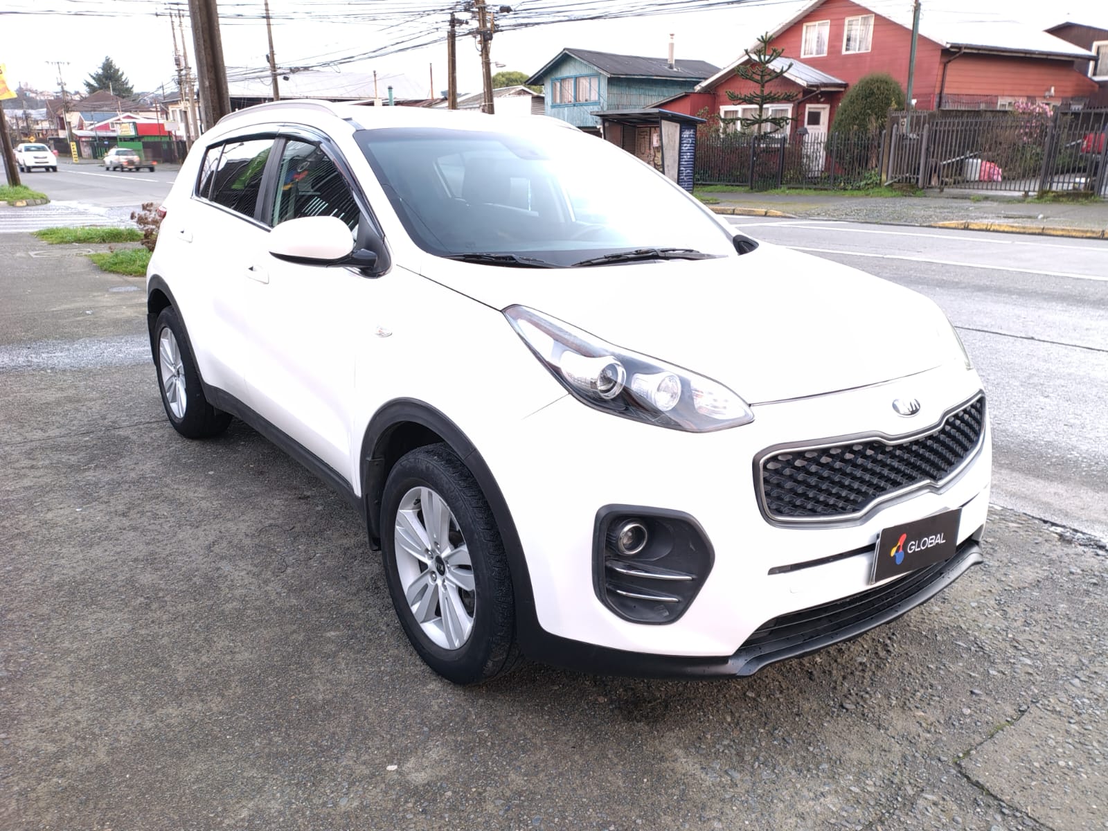2017 KIA SPORTAGE LX 2.0 BENCINA - Imagen 10