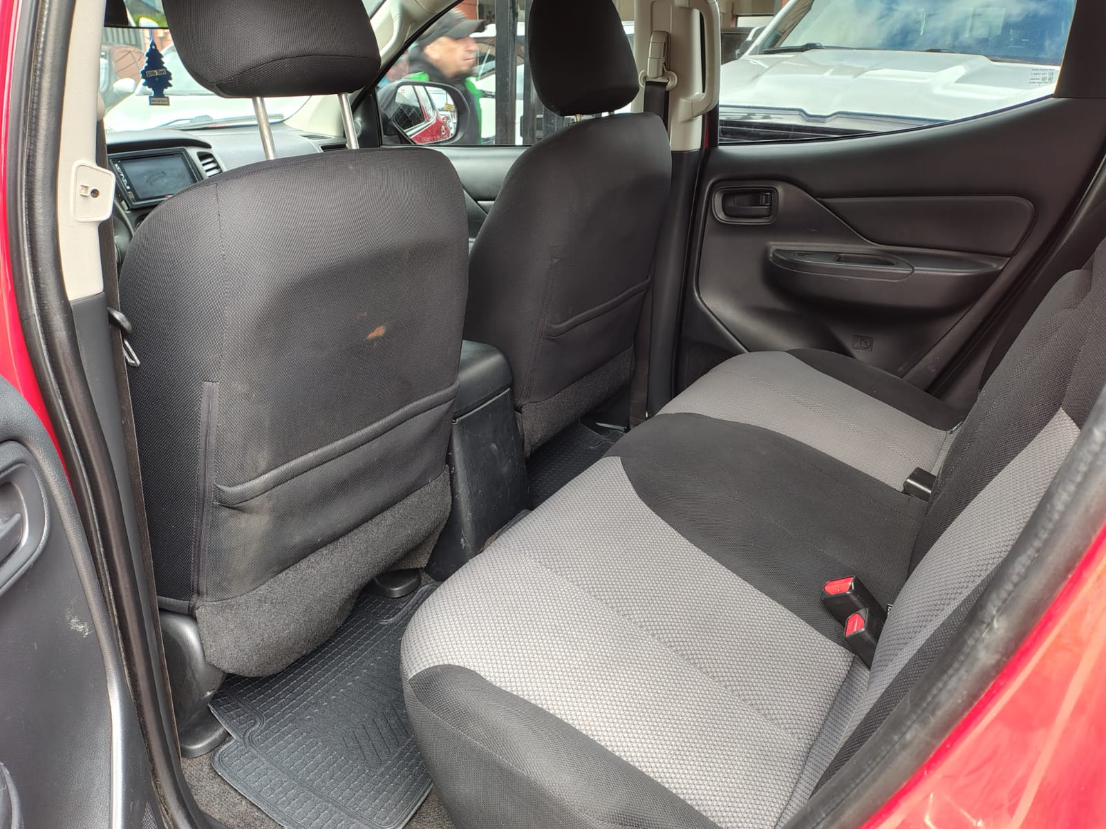 2022 Mitsubishi DIESEL L200 KATANA CRM 4X4 2.4 - Imagen 6