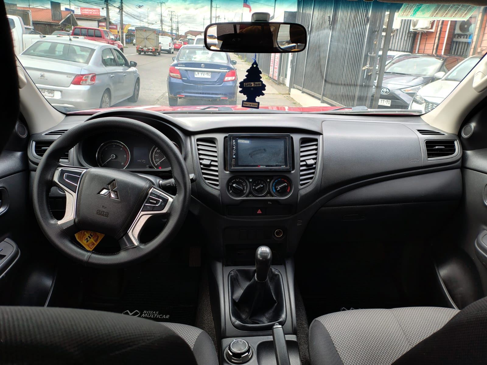 2022 Mitsubishi DIESEL L200 KATANA CRM 4X4 2.4 - Imagen 8