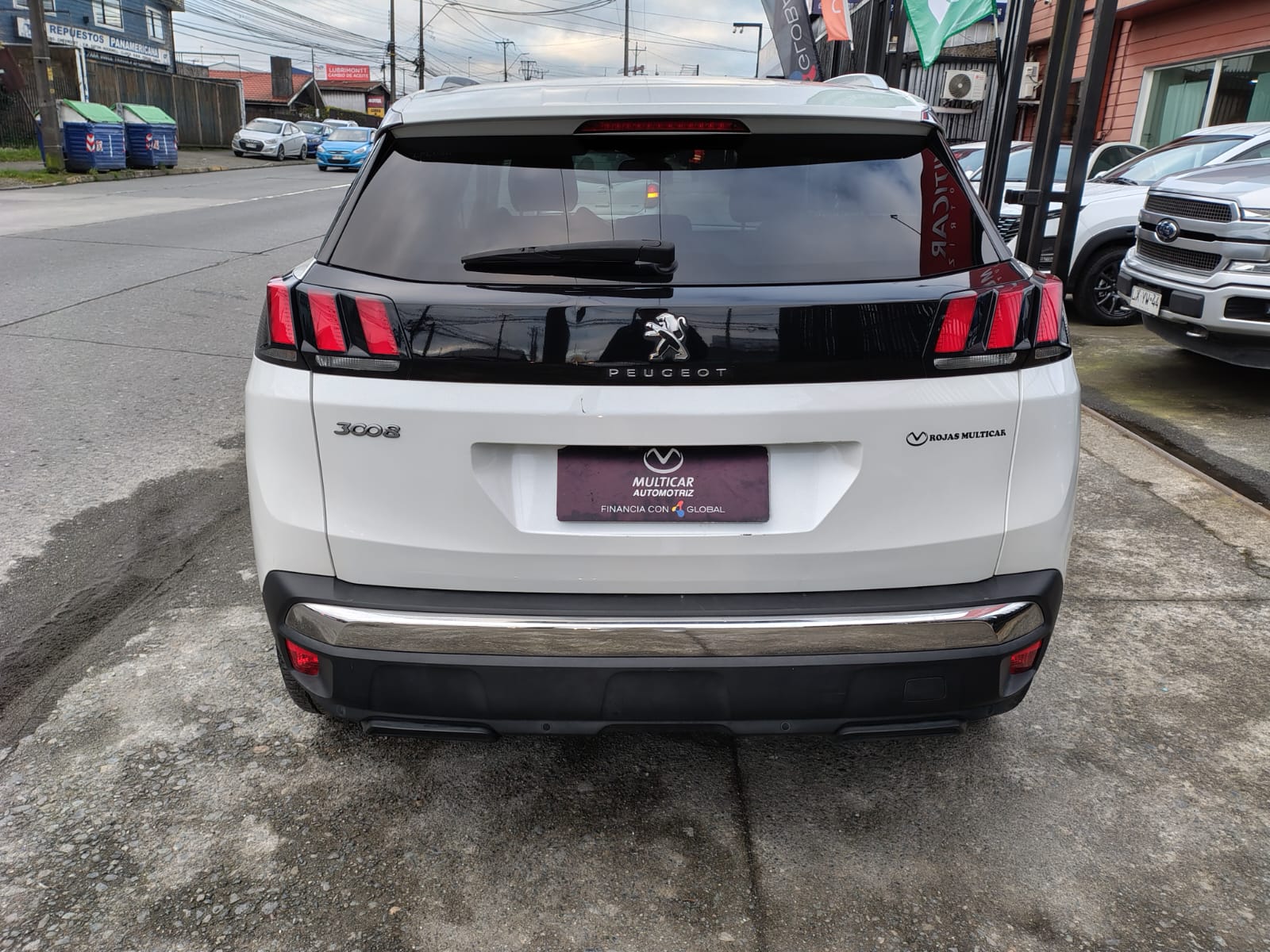 PEUGEOT 3008 ACTIVE BLUEHDI 1.5 DIESEL - Imagen 8
