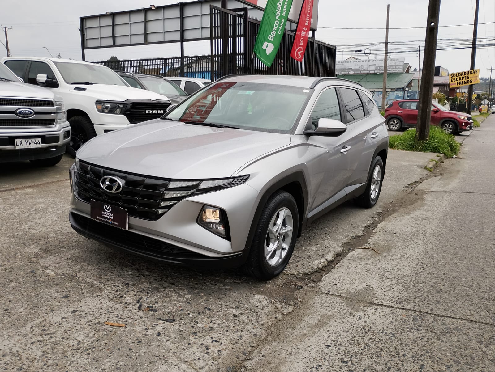 2022 HYUNDAI TUCSON 2.0 AUT - Imagen 4