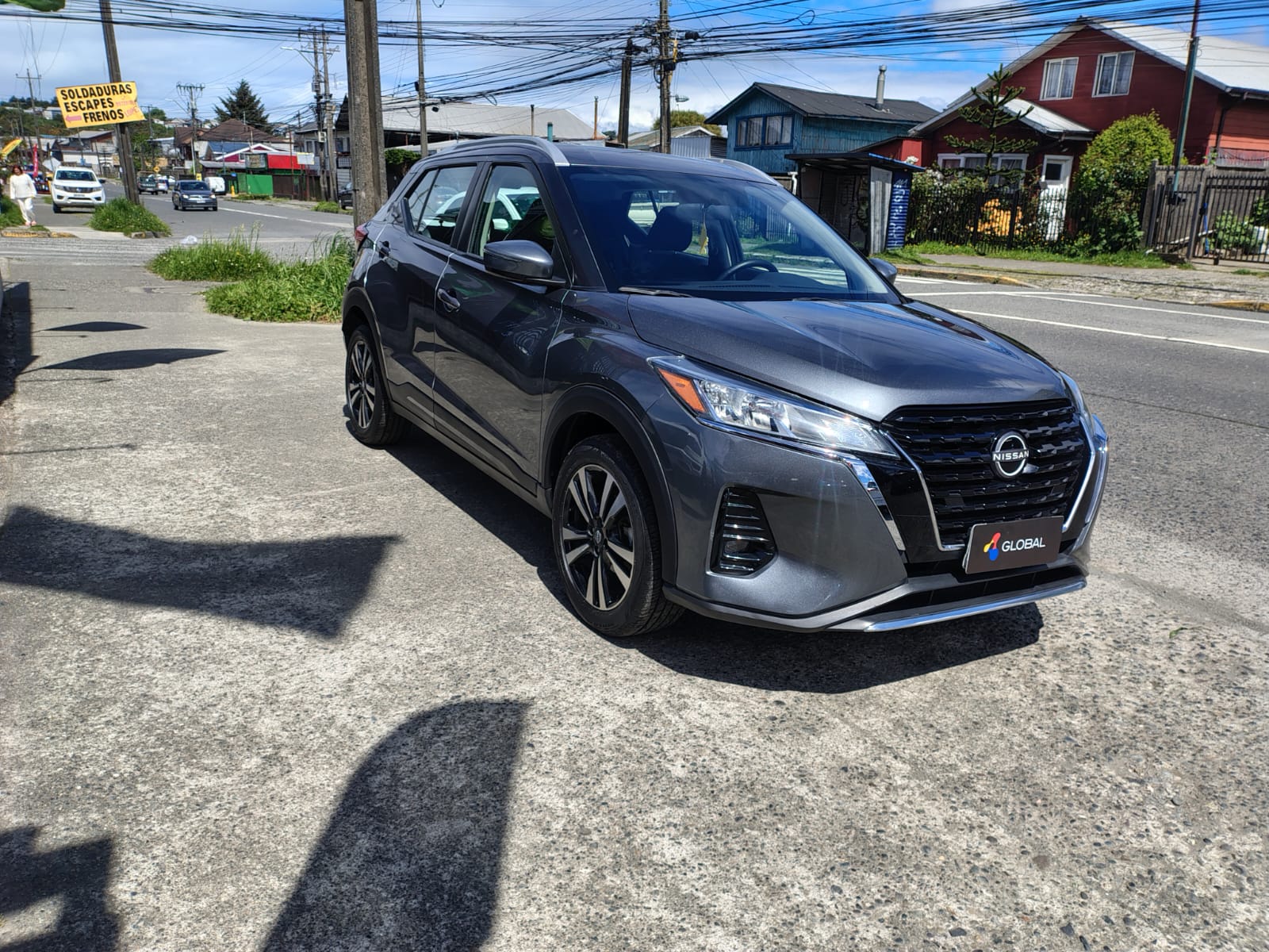 2023 NISSAN KICKS 1.6 - Imagen 3